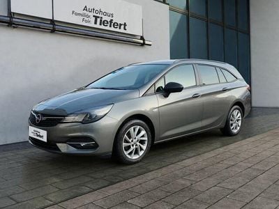 Gebraucht Opel Astra Business Edition 122 PS (89 kW) 2021 Quarz grau perleffekt (metallic) Kombi