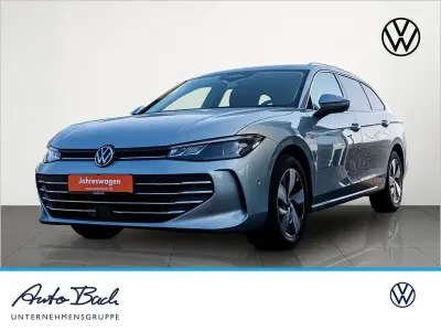 Gebraucht VW Passat Business 150 PS (110 kW) 2025 Oyster silver metallic Kombi