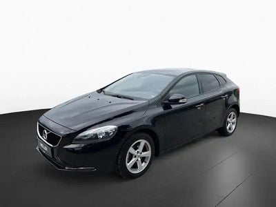 Gebraucht Volvo V40 190 PS (139 kW) 2017 Volvo v40 kombi 5 türen (schwarz) Kombi