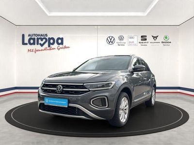 Second-hand VW T-Roc Style 150 CP (110 kW) 2024 Gri SUV