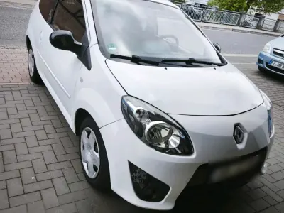 Gebraucht Renault Twingo Night&Day 75 PS (55 kW) 2009 Weiß Kleinwagen