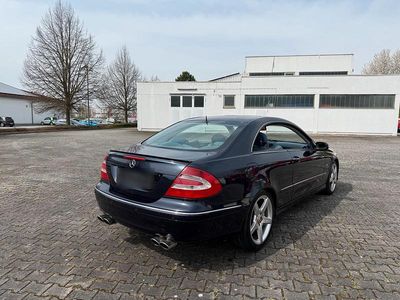 Usata Mercedes CLK320 AMG 218 CV (160 kW) 2003 Blu Coupé