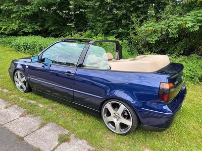 Blau Gebraucht 2001 VW Golf Cabriolet Highline Cabrio | 6.999 € (Teuer)