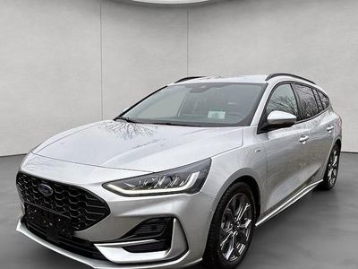 gebraucht Ford Focus turnier 1,0 EcoBoost Hyb. 114kW ST-Line X Tur AT 5dr