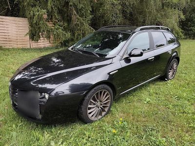 Gebraucht Alfa Romeo 159 170 PS (125 kW) 2011 Schwarz Kombi