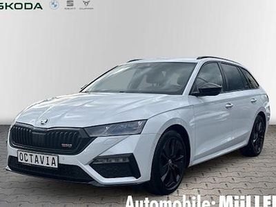 Weiss Gebraucht 2022 Skoda Octavia RS Kombi | 28.990 € (Fairer Preis)