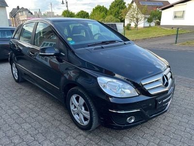 Mercedes B180
