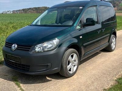 Second-hand VW Caddy 75 CP (55 kW) 2012 Verde Monovolum