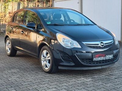Schwarz Gebraucht 2011 Opel Corsa Selection Kleinwagen | 3.850 € (Teuer)