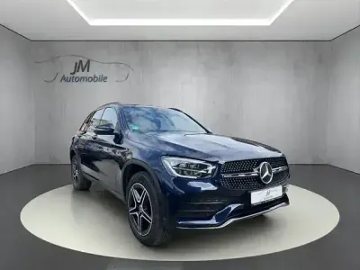 Second-hand Mercedes GLC300e AMG 194 CP (142 kW) 2022 Albastru SUV