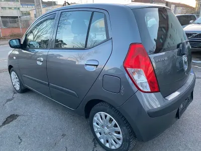 Brugt Hyundai i10 Classic 67 HK (49 kW) 2009 Grå Hatchback
