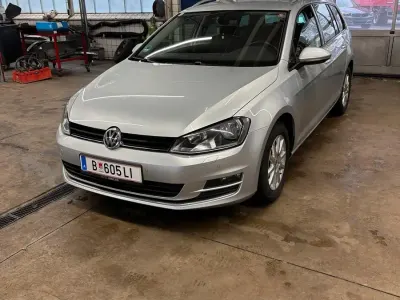 Gebraucht VW Golf VII 110 PS (80 kW) 2016 Silber Kombi