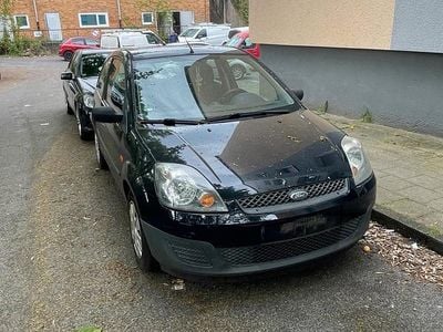 Second-hand Ford Fiesta 68 CP (50 kW) 2006 Hatchback