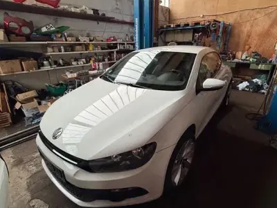 Gebraucht VW Scirocco 200 PS (147 kW) 2009 Weiß Coupé