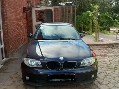 Gebraucht BMW 116 115 PS (84 kW) 2005 Blau Kleinwagen