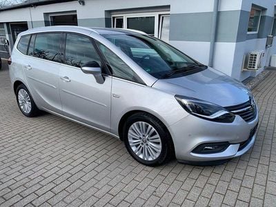 Gebraucht Opel Zafira Innovation 140 PS (102 kW) 2017 Silber Van / Kleinbus