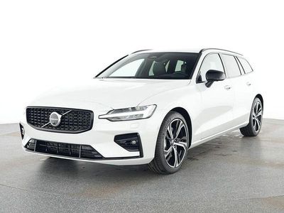 Gebraucht Volvo V60 Plus 197 PS (144 kW) 2025 Weiß Kombi