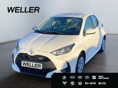 Weiss Gebraucht 2024 Toyota Yaris Comfort Kleinwagen | 15.490 € (Superpreis)