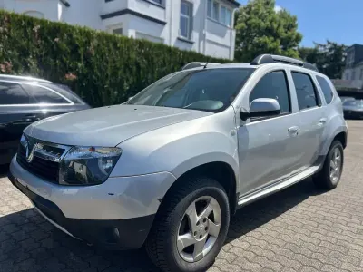 Gebraucht Dacia Duster Prestige 110 PS (80 kW) 2012 Grau SUV