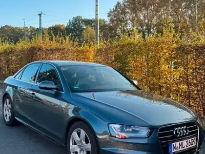 Gebraucht Audi A4 S-Line 190 PS (139 kW) 2015 Grau Limousine