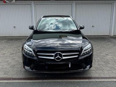 Usata Mercedes C200 184 CV (135 kW) 2019 Nero Berlina