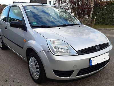 Gebraucht Ford Fiesta Viva X 69 PS (50 kW) 2005 Silber Kleinwagen