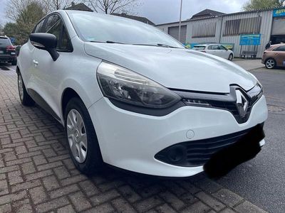 Gebraucht Renault Clio IV Expression 73 PS (53 kW) 2015 Weiß Kleinwagen