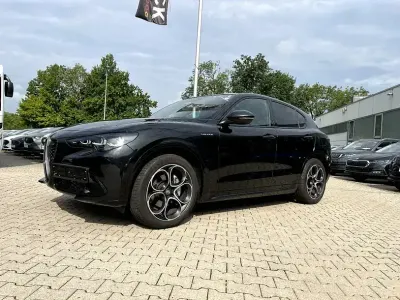 Gebraucht Alfa Romeo Stelvio Veloce 209 PS (153 kW) 2023 Nero vulcano schwarz (metallic) SUV