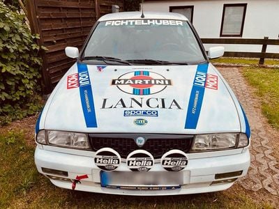 Weiß Gebraucht 1996 Lancia Delta Kleinwagen | 3.333 €