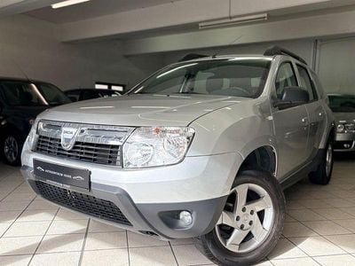 Gebraucht Dacia Duster Lauréate 105 PS (77 kW) 2010 Silber SUV