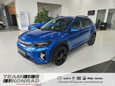 Blau Gebraucht 2023 Kia Stonic Spirit SUV | 19.790 € (Fairer Preis)