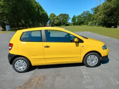 Gebraucht VW Fox 2009 Gelb Kleinwagen