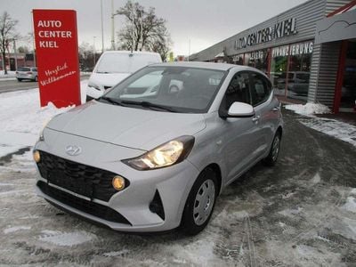 Gebraucht Hyundai i10 Select 67 PS (49 kW) 2021 Silber Kleinwagen