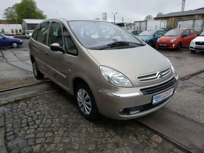 Gebraucht Citroën Xsara Picasso 116 PS (85 kW) 2005 Sandbeige Van / Kleinbus
