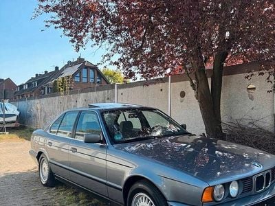 Second-hand BMW 525 193 CP (141 kW) 1991 Argintiu Berlinǎ
