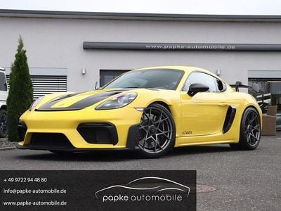 Porsche Cayman GT4