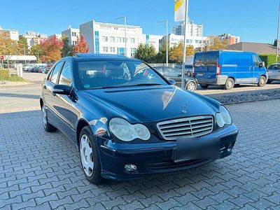 Mercedes C200