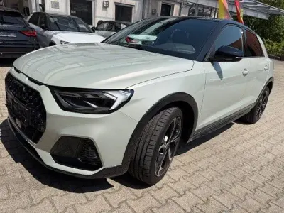 Gebraucht Audi A1 S-Line 150 PS (110 kW) 2025 Grau SUV