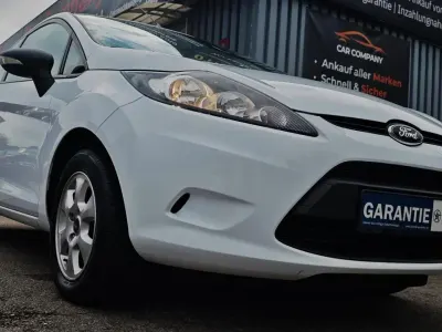 Używany Ford Fiesta 81 KM (59 kW) 2011 Biały Kombi