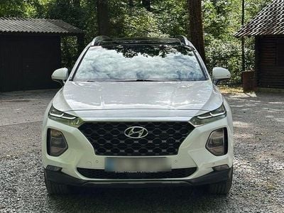 Gebraucht Hyundai Santa Fe Premium 200 PS (147 kW) 2019 Weiß SUV