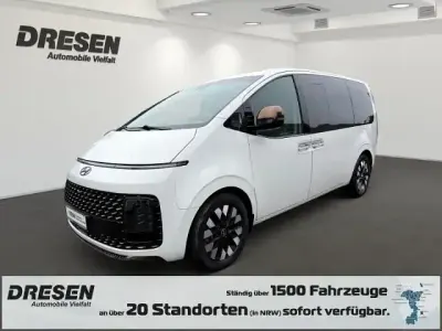 Gebraucht Hyundai Staria Premium 177 PS (130 kW) 2023 Weiss Van / Kleinbus