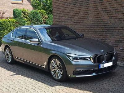 gebraucht BMW 750 i xDrive - Executive Drive Pro - Nightvision