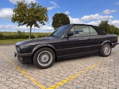 Gebraucht BMW 320 Cabriolet Shadowline 129 PS (94 kW) 1989 Schwarz Cabrio