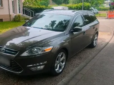 Gebraucht Ford Mondeo Limited 163 PS (119 kW) 2014 Kombi