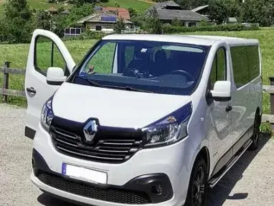 Gebraucht Renault Trafic Expression 145 PS (106 kW) 2016 Van / Kleinbus