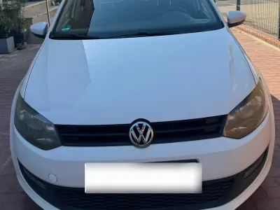 Gebraucht VW Polo 90 PS (66 kW) 2013 Weiß Kleinwagen