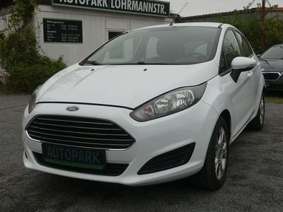 Gebraucht Ford Fiesta Trend 82 PS (60 kW) 2013 Weiß Kleinwagen
