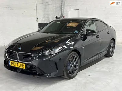 Gebraucht BMW M235 M Sport 300 PS (220 kW) 2025 Schwarz Coupé