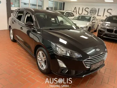 Gebraucht Ford Focus Cool & Connect 120 PS (88 kW) 2021 Schwarz Kombi