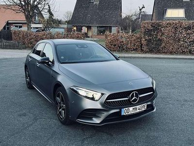 Gebraucht Mercedes A250 AMG line 160 PS (117 kW) 2020 Grau Limousine